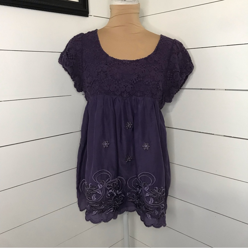 Hazel Embroidered Top Size L